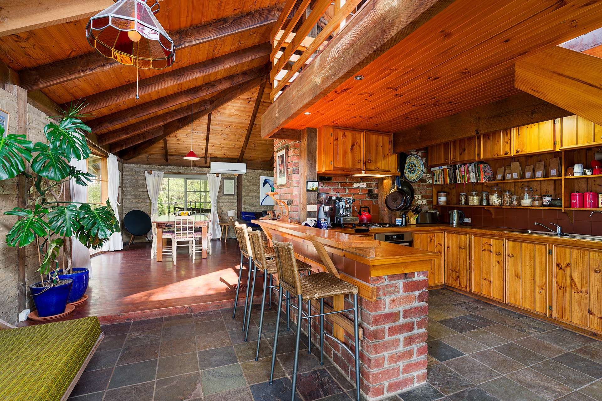 91 Wright Street, Elphinstone For Sale by Farmbuy.com - image 5