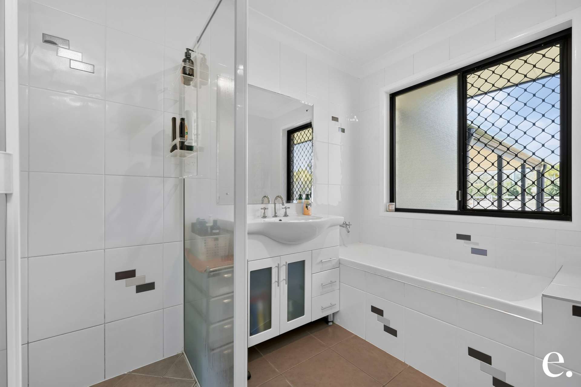 111 Preston Road, Adelaide Park For Sale by Farmbuy.com - image 13