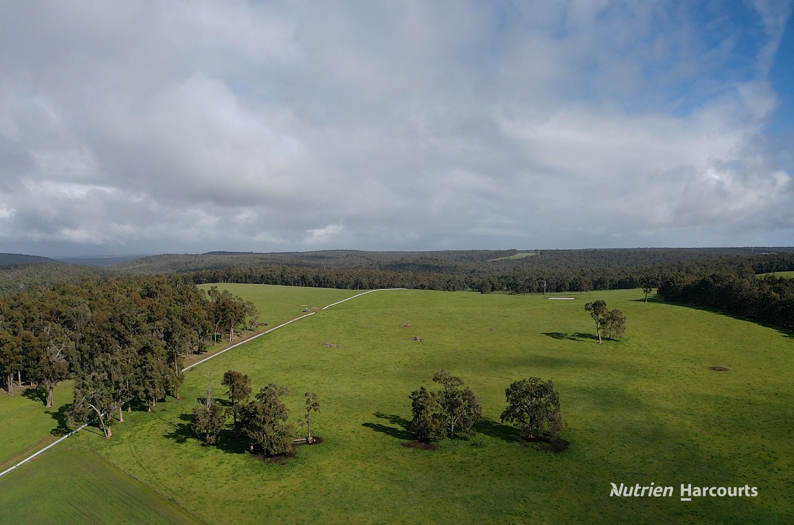 2741 Coalfields Road, Allanson For Sale by Farmbuy.com - image 11