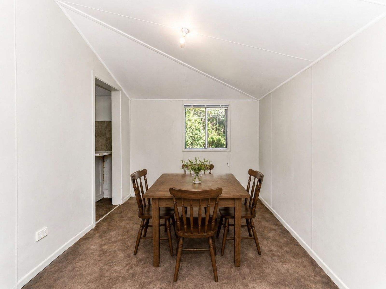 304 Eltham Road, Eltham For Sale by Farmbuy.com - image 9