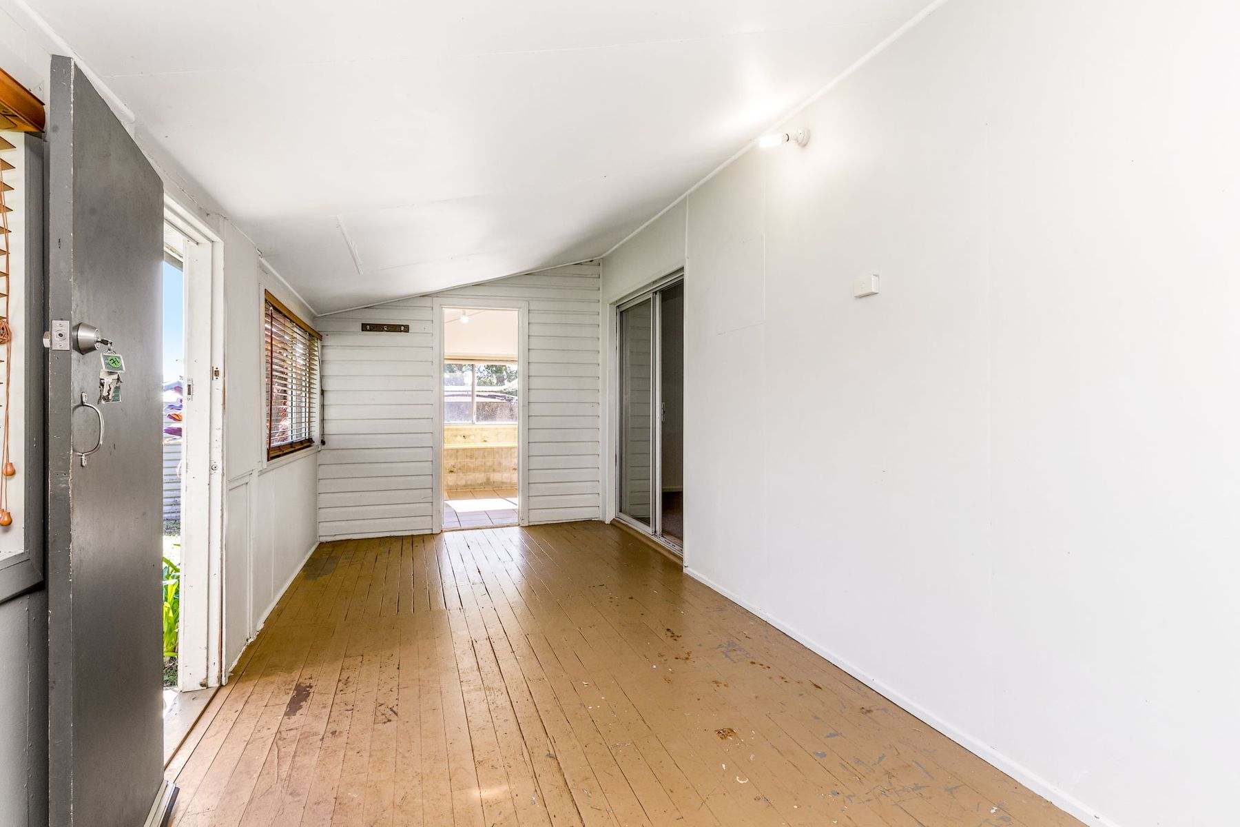 304 Eltham Road, Eltham For Sale by Farmbuy.com - image 11