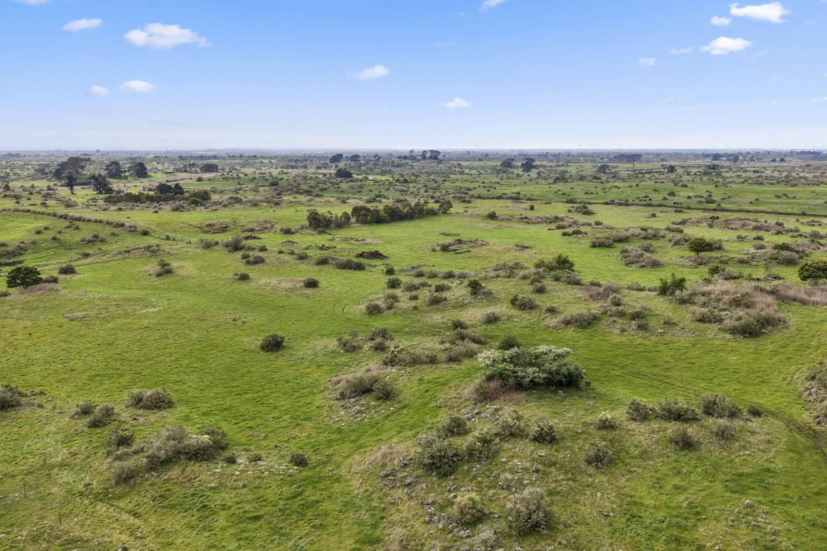 1780 Corangamite Lake Road, Dreeite For Sale by Farmbuy.com - image 24
