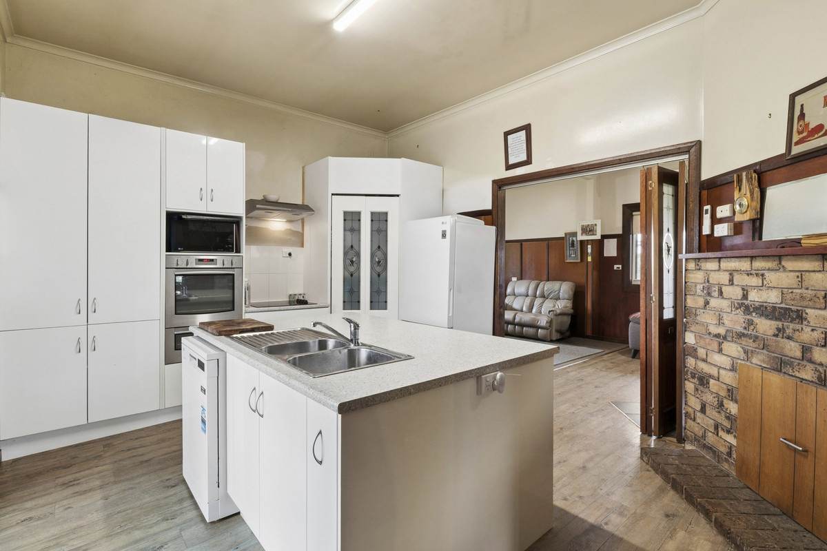 1780 Corangamite Lake Road, Dreeite For Sale by Farmbuy.com - image 5