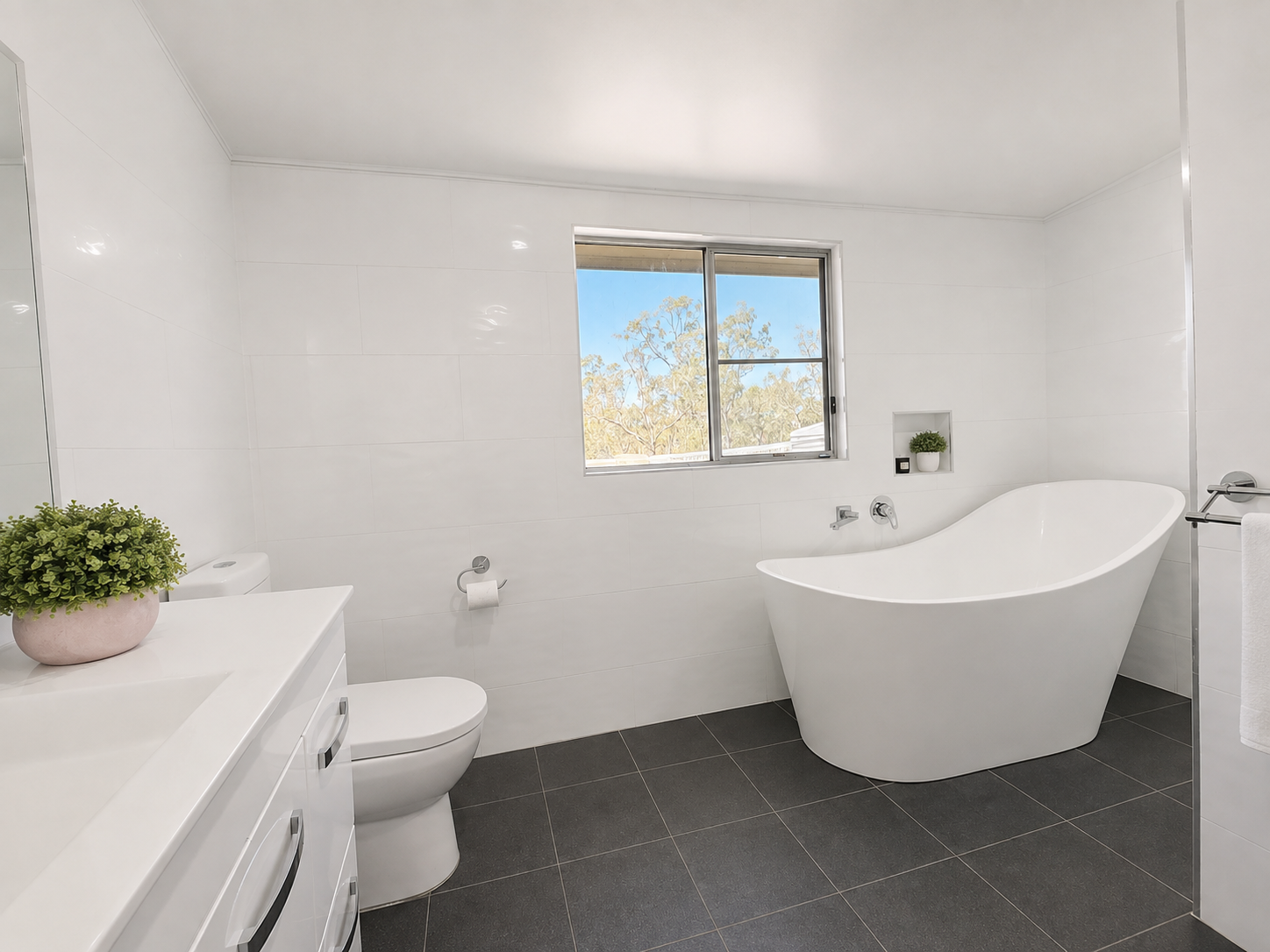 Breddan For Sale by Farmbuy.com - image 25