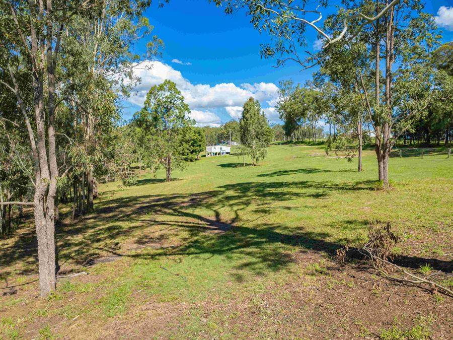 690 Fishermans Pocket Rd, Fishermans Pocket For Sale by Farmbuy.com - image 4