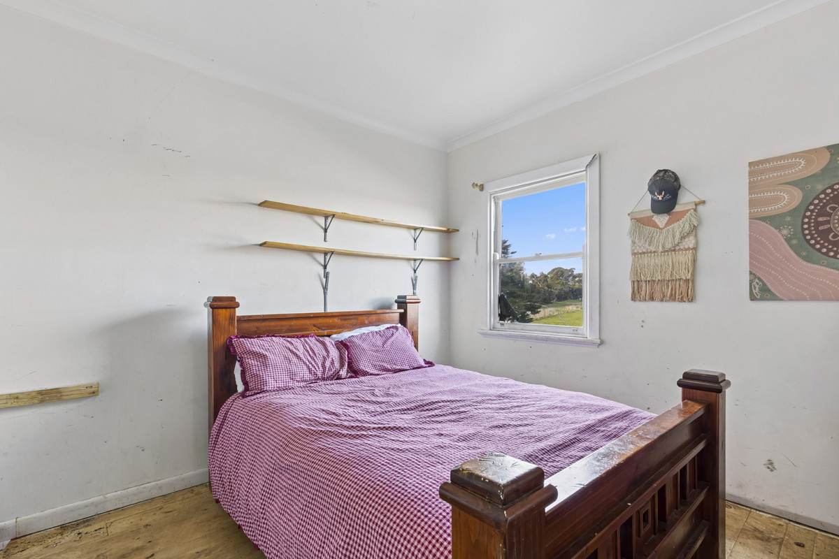 70 Ryans Lane, Coragulac For Sale by Farmbuy.com - image 10