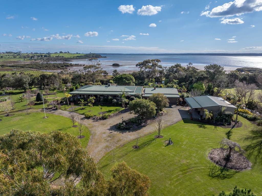 55 Joseph Road, Corinella VIC 3984