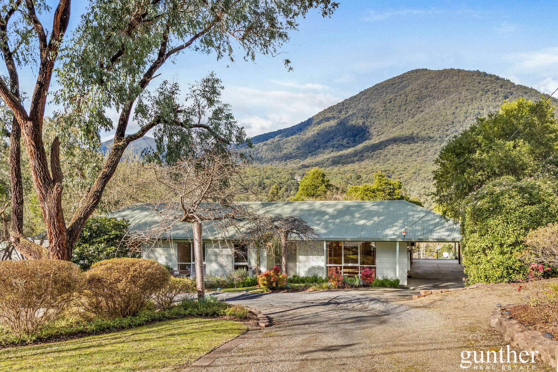 24 Gibbs Road, Healesville For Sale by Farmbuy.com - image 1