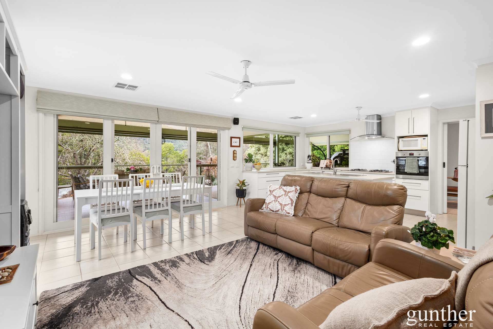 24 Gibbs Road, Healesville For Sale by Farmbuy.com - image 5