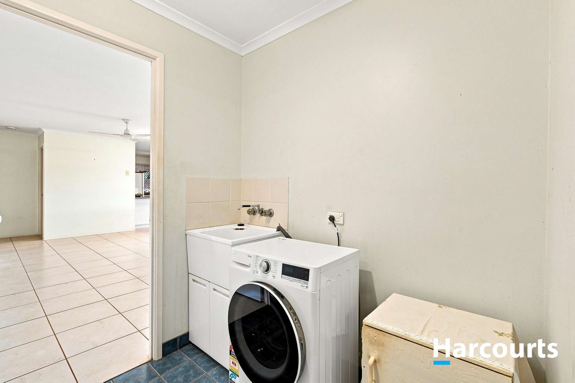 24 Butchers Road, Childers For Sale by Farmbuy.com - image 14