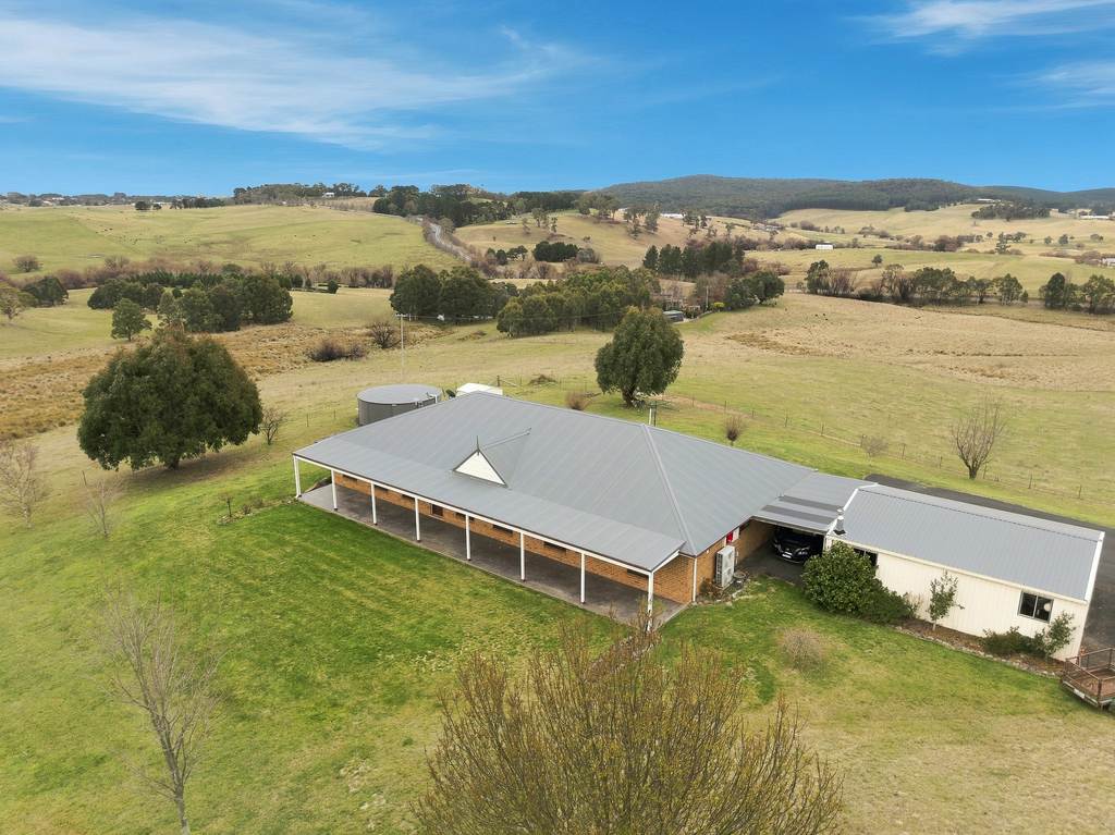 100 Wilson Drive, Oberon NSW 2787