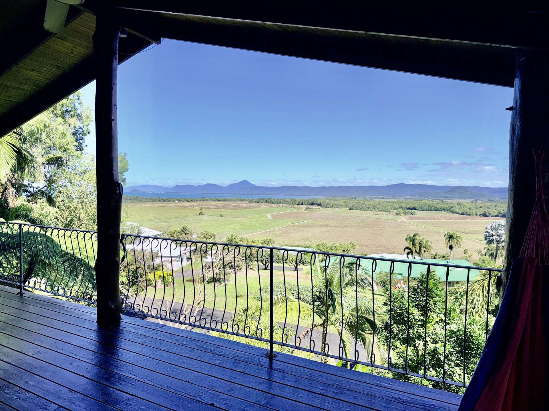4 Hibiscus Court, Rocky Point, Mossman For Sale by Farmbuy.com - image 5