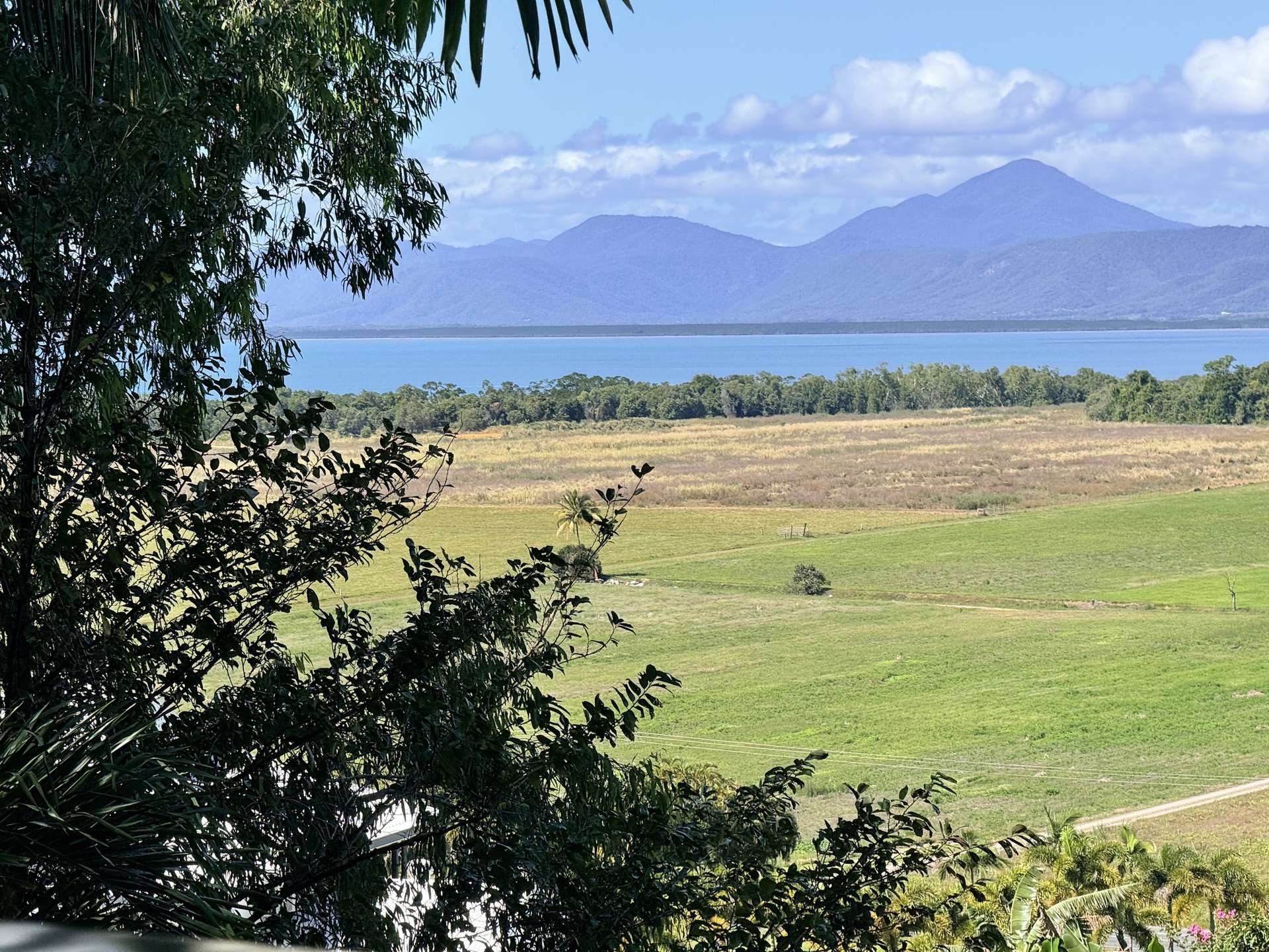 4 Hibiscus Court, Rocky Point, Mossman For Sale by Farmbuy.com - image 6