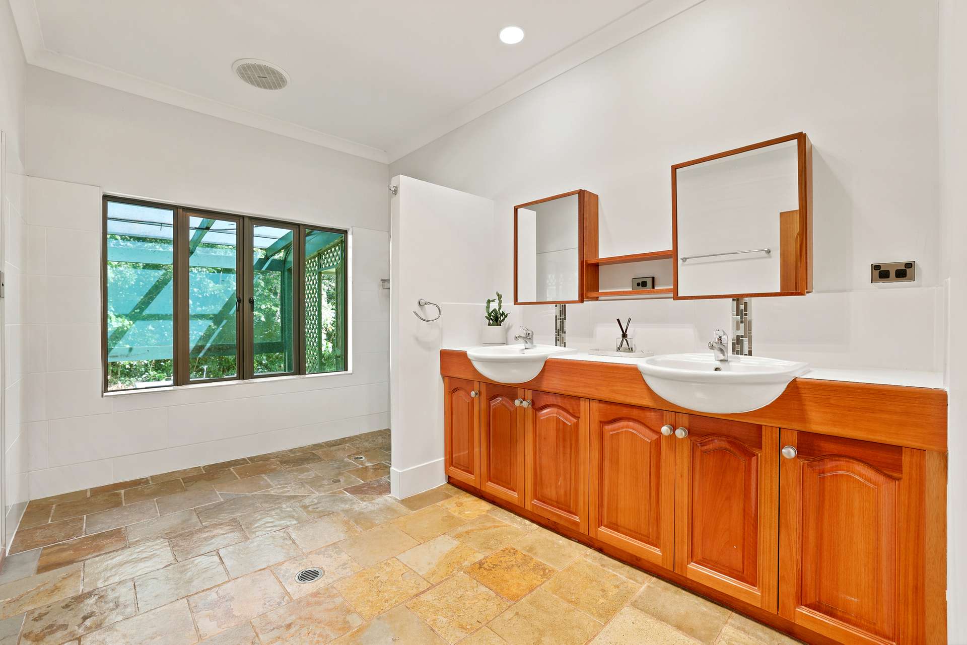 46 Gallet Road, Little Mulgrave For Sale by Farmbuy.com - image 9