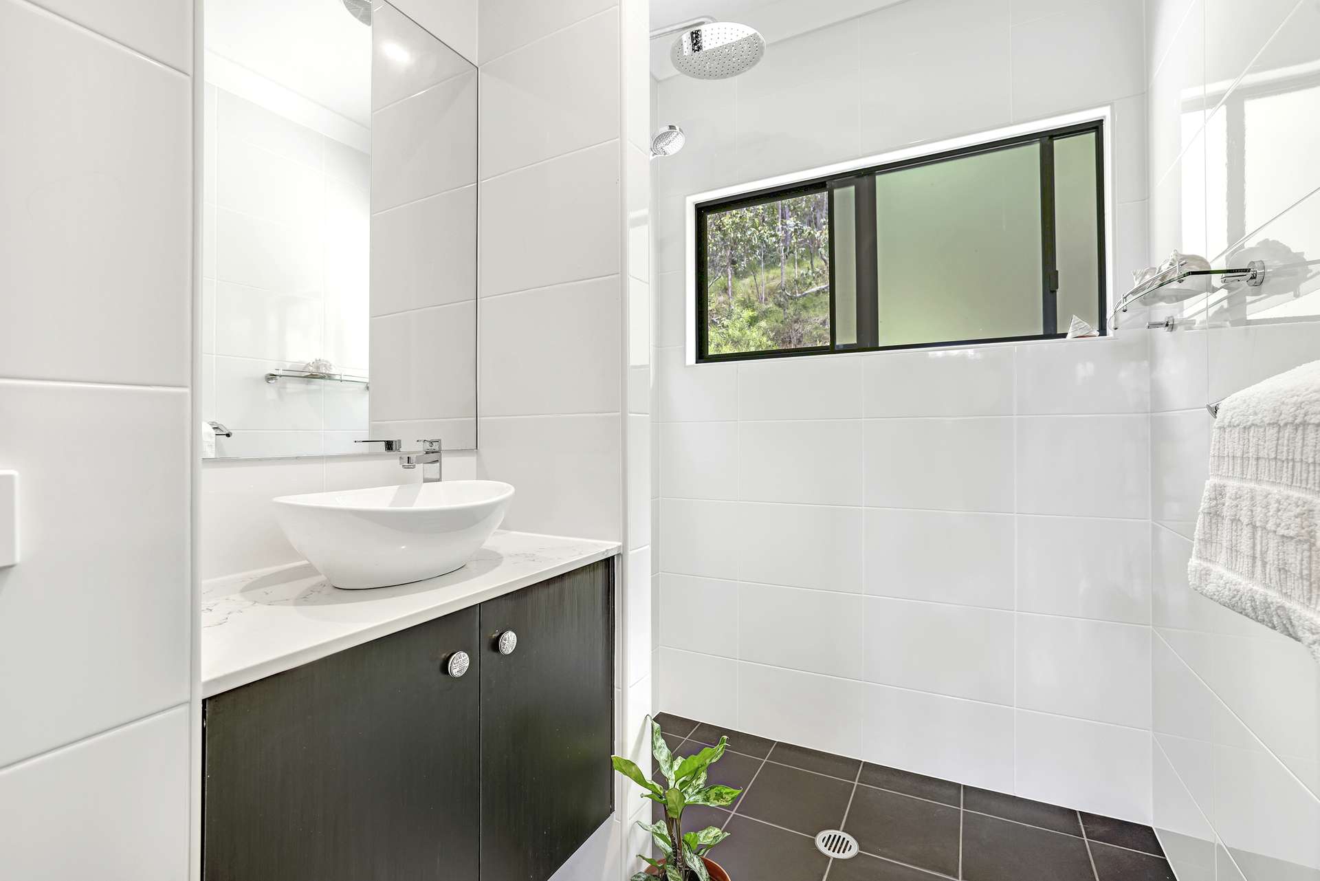 5-7 Cleary Close, Gordonvale For Sale by Farmbuy.com - image 14