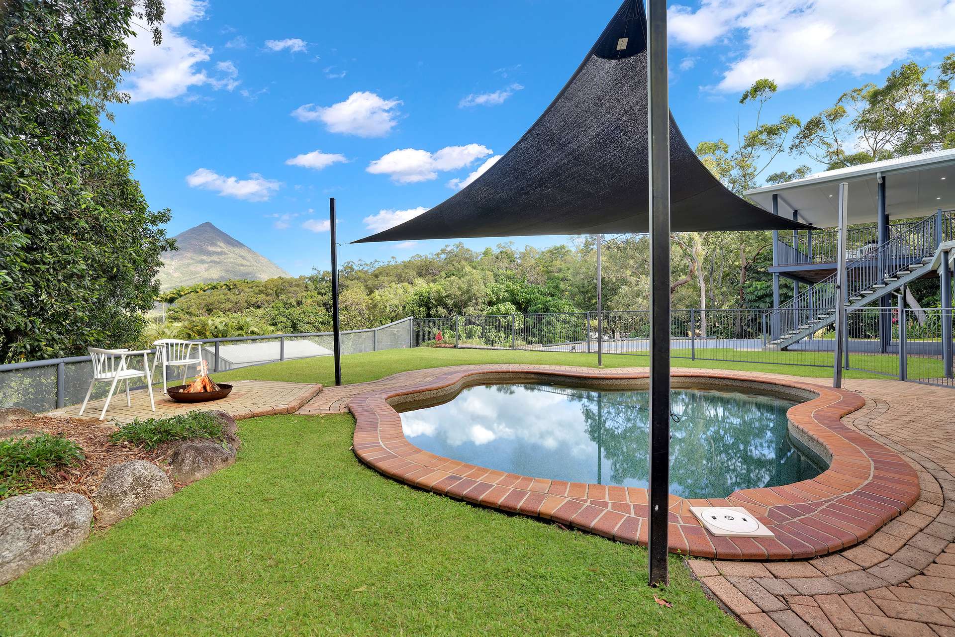 235 Dempsey Street, Gordonvale For Sale by Farmbuy.com - image 8