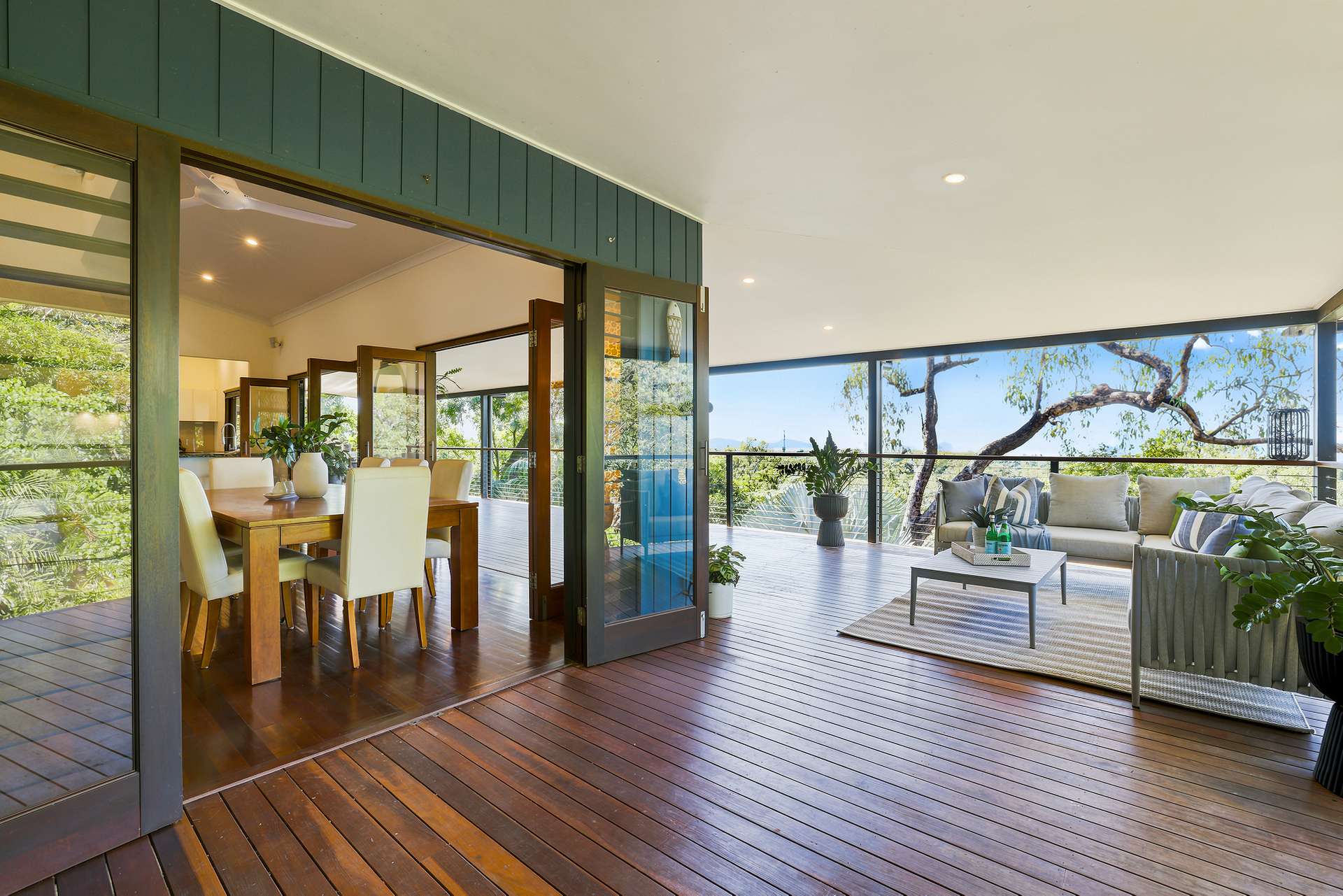 42-44 Ellison Street, Clifton Beach For Sale by Farmbuy.com - image 4