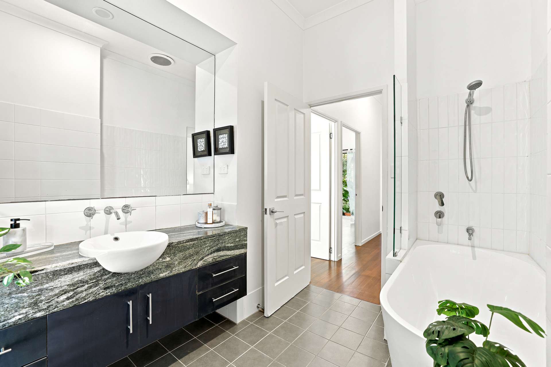 42-44 Ellison Street, Clifton Beach For Sale by Farmbuy.com - image 13