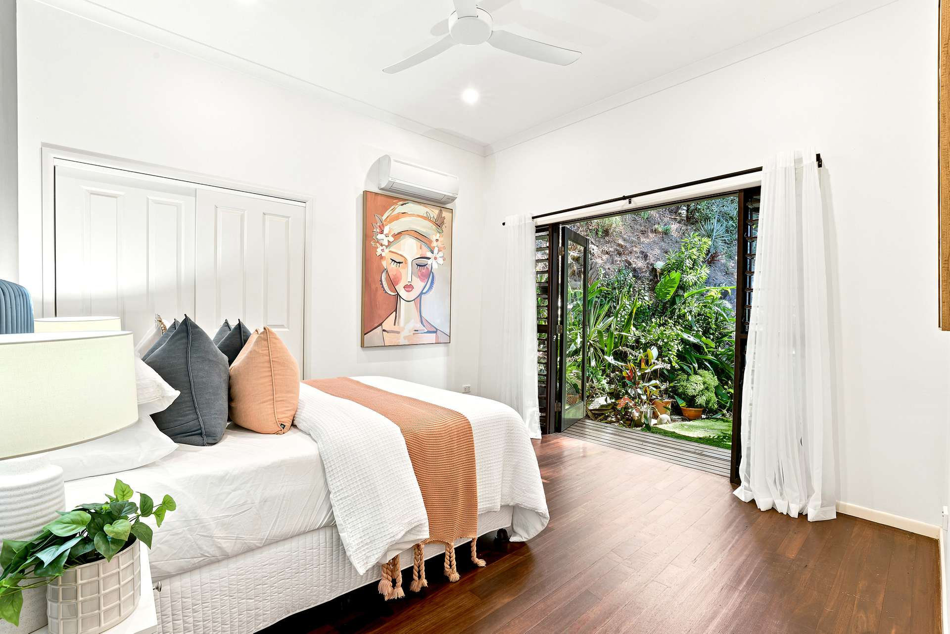 42-44 Ellison Street, Clifton Beach For Sale by Farmbuy.com - image 10