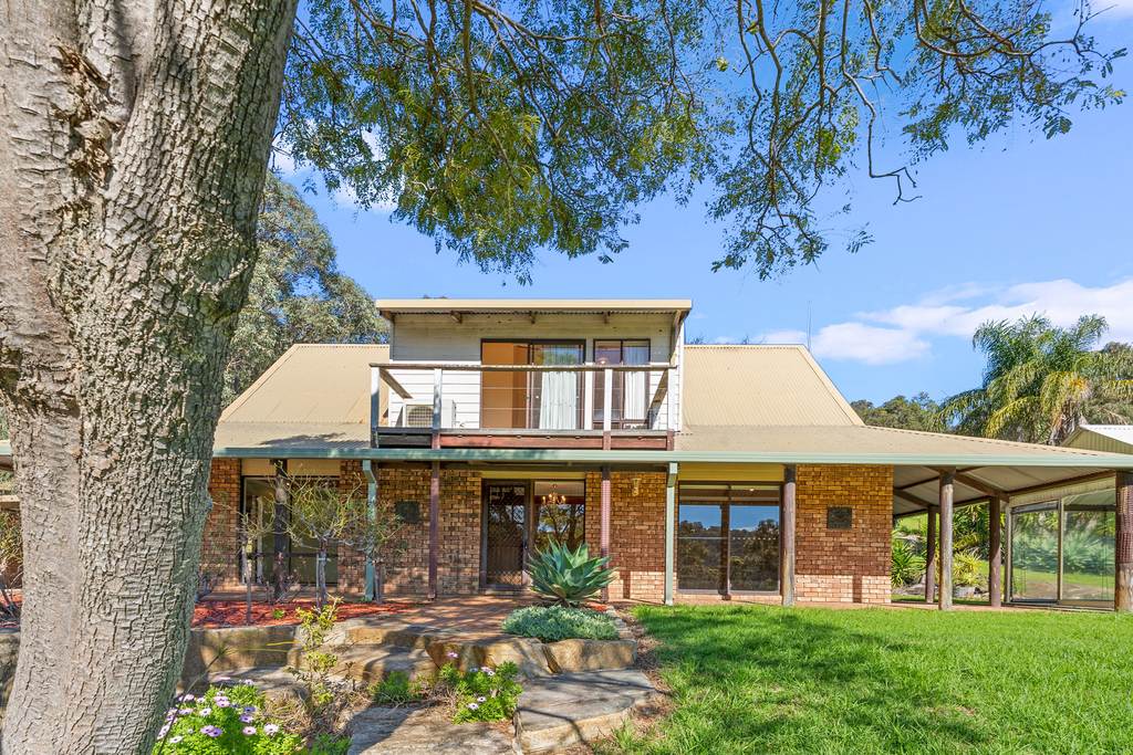 640 Collie River Road, Burekup WA 6227