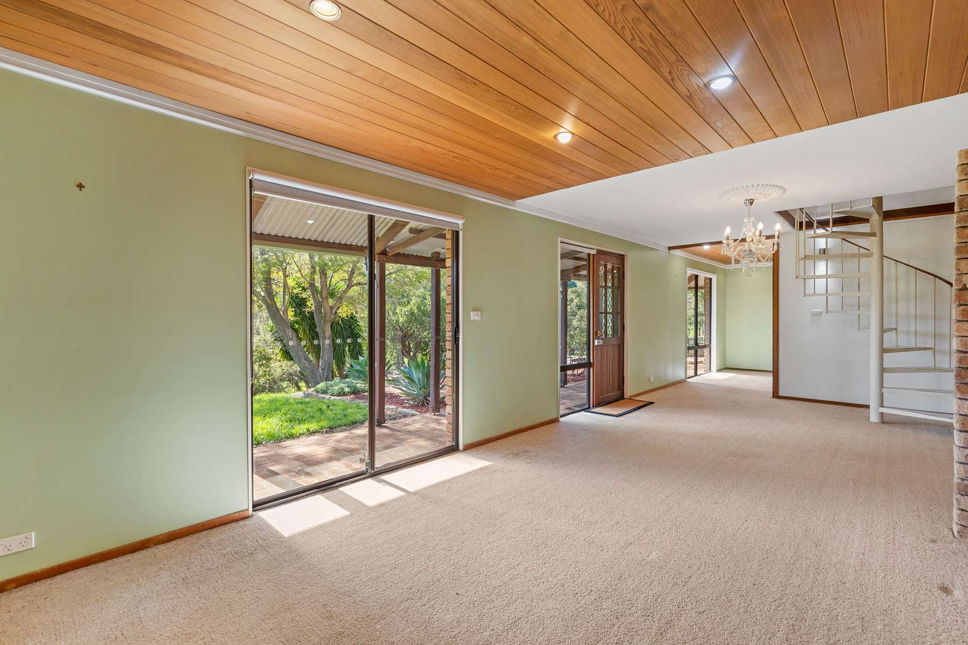 640 Collie River Road, Burekup For Sale by Farmbuy.com - image 14
