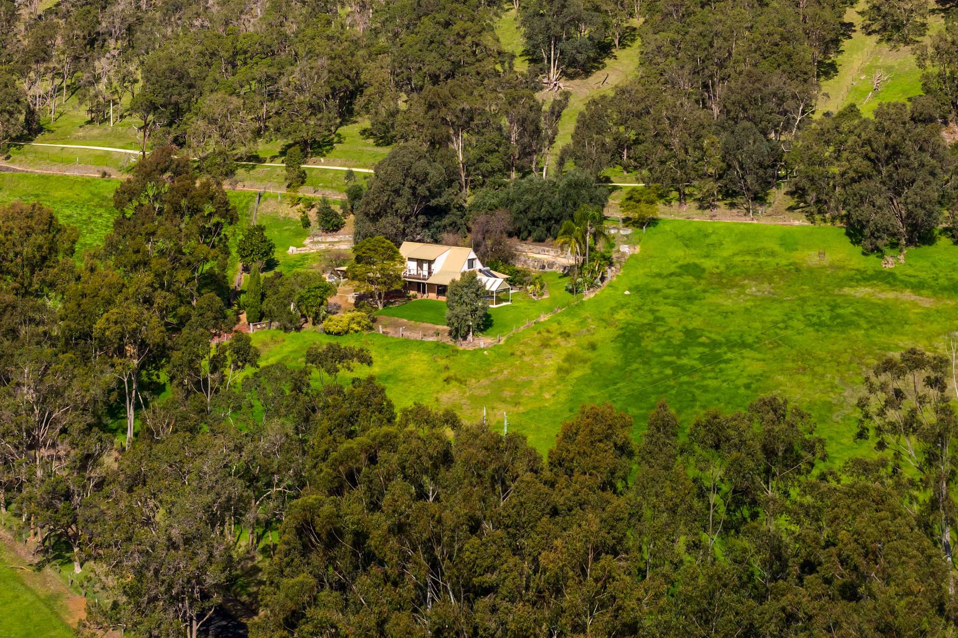 640 Collie River Road, Burekup For Sale by Farmbuy.com - image 7