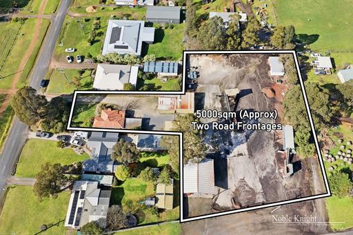 Farm For Sale - VIC - Yarra Glen - 3775 - Dual Access with Endless Potential 