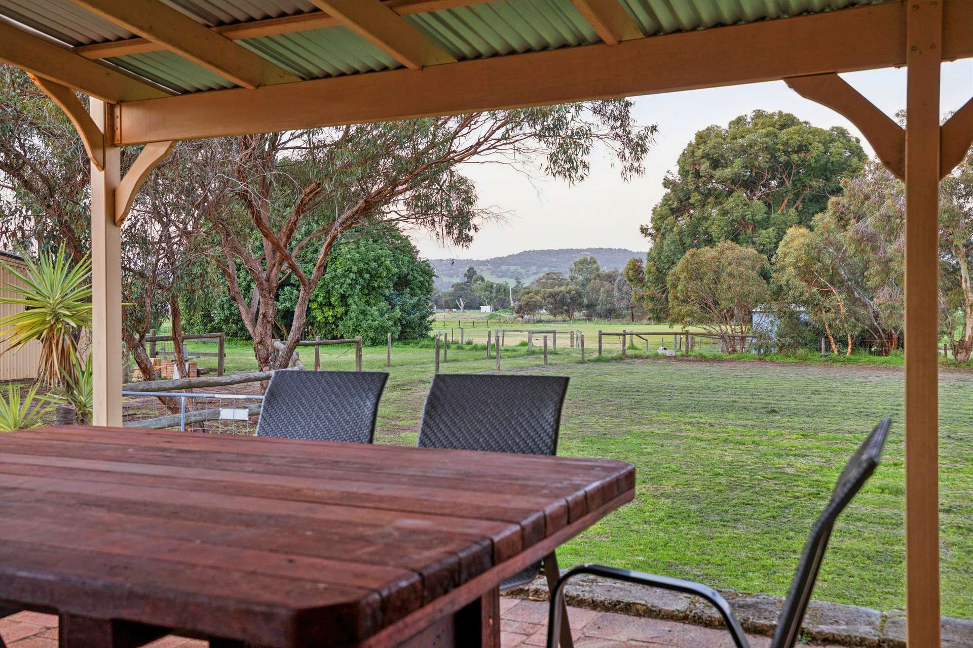 39 Kings Row, Baskerville For Sale by Farmbuy.com - image 5