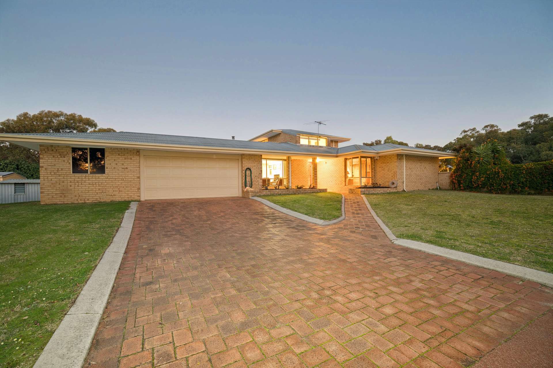 39 Kings Row, Baskerville For Sale by Farmbuy.com - image 7