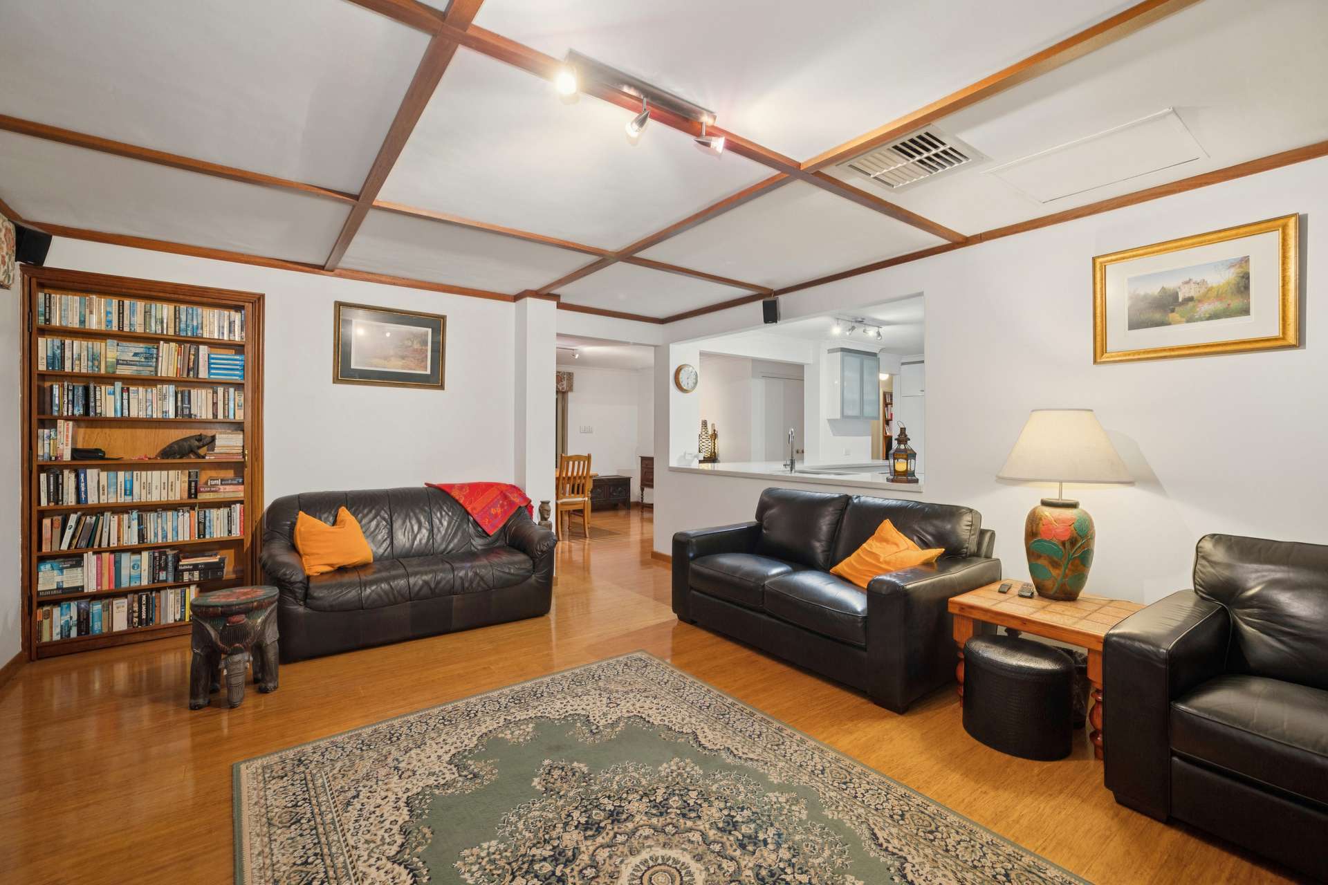 39 Kings Row, Baskerville For Sale by Farmbuy.com - image 13