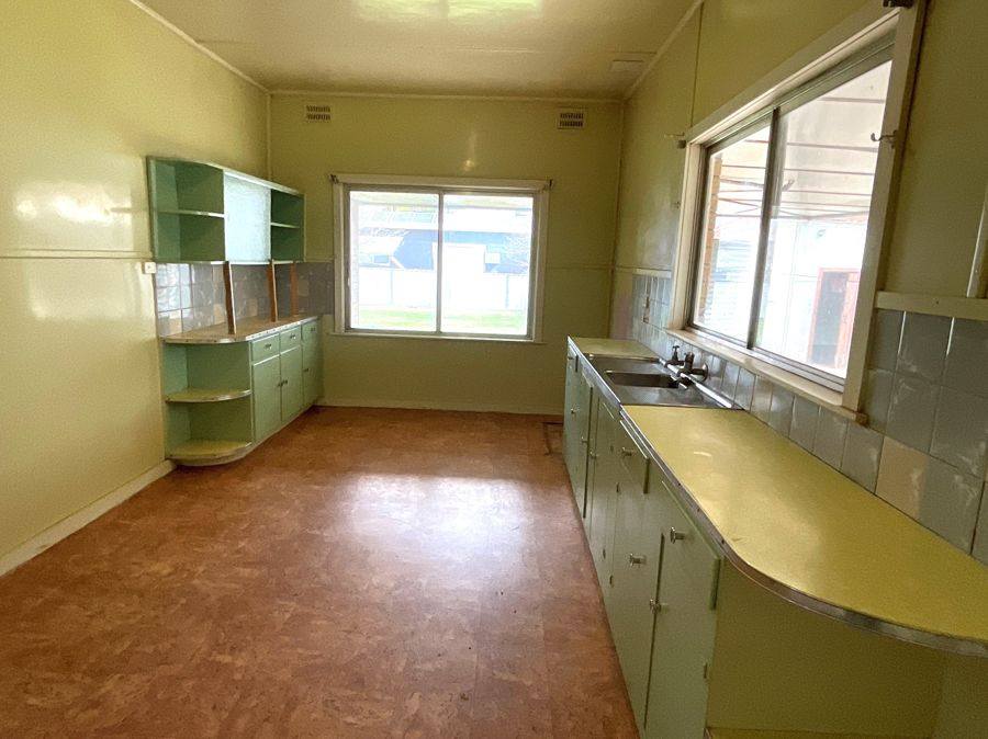 61 Yarran Street, Coonamble For Sale by Farmbuy.com - image 3