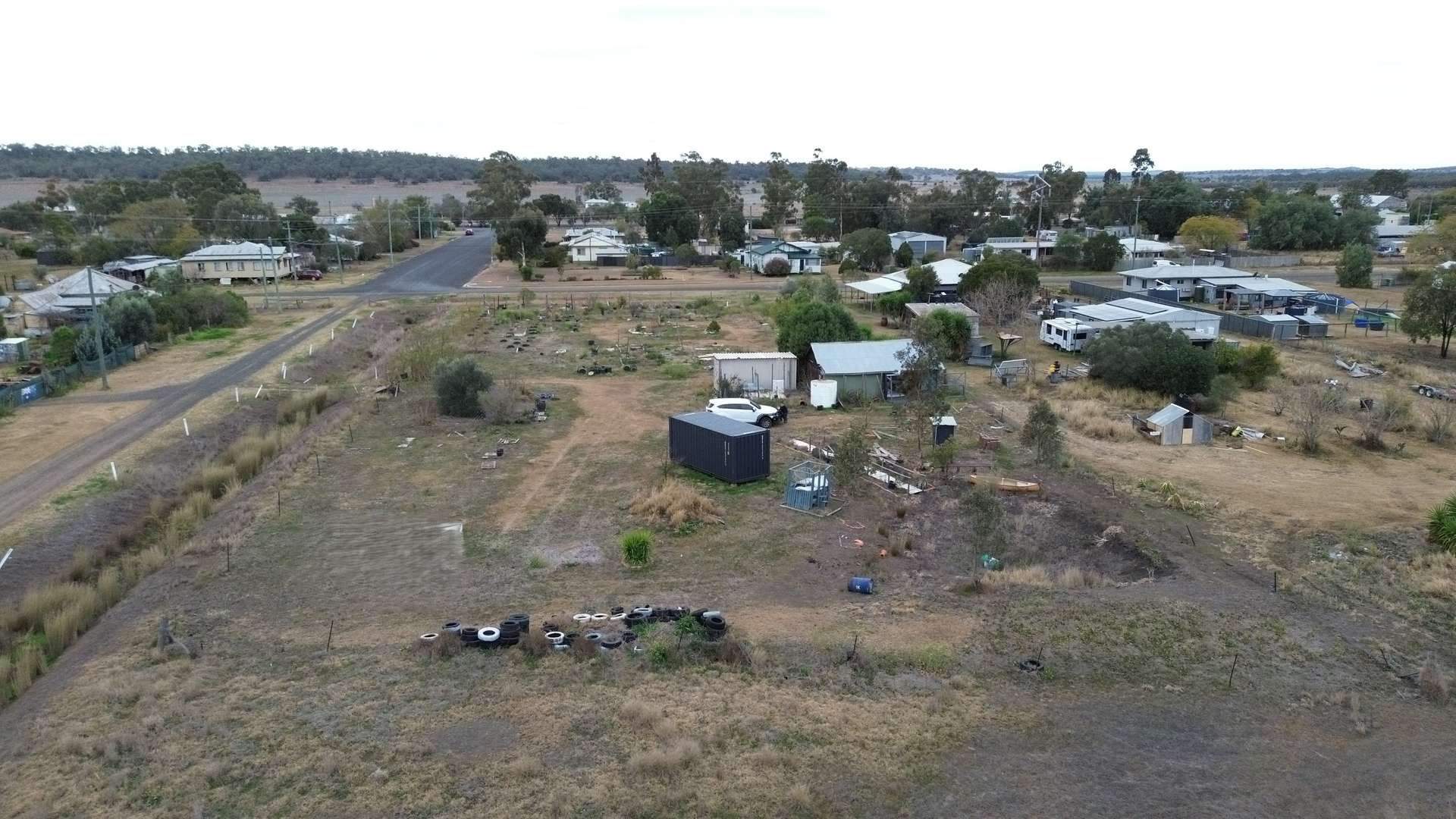 18 Earl Street, Jondaryan For Sale by Farmbuy.com - image 2