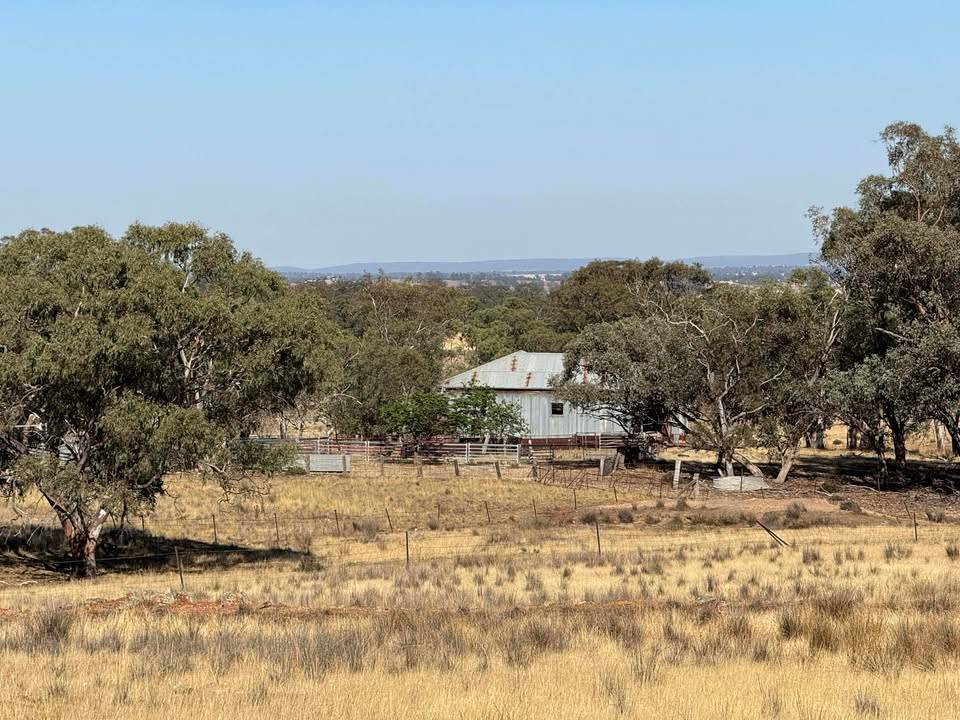 117 Hillside Lane, Parkes For Sale by Farmbuy.com - image 1