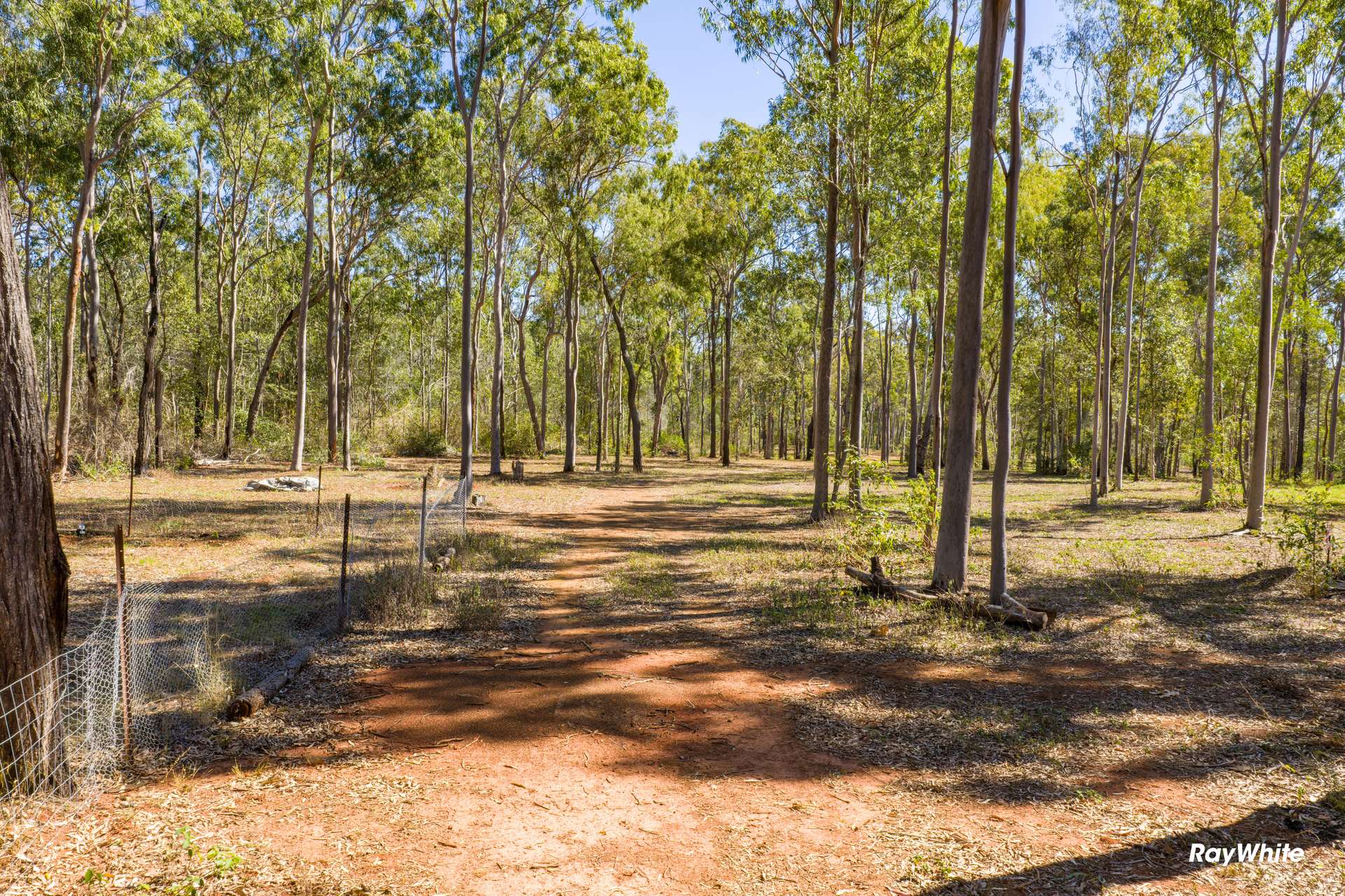 89 Corfield Drive, Booyal For Sale by Farmbuy.com - image 4