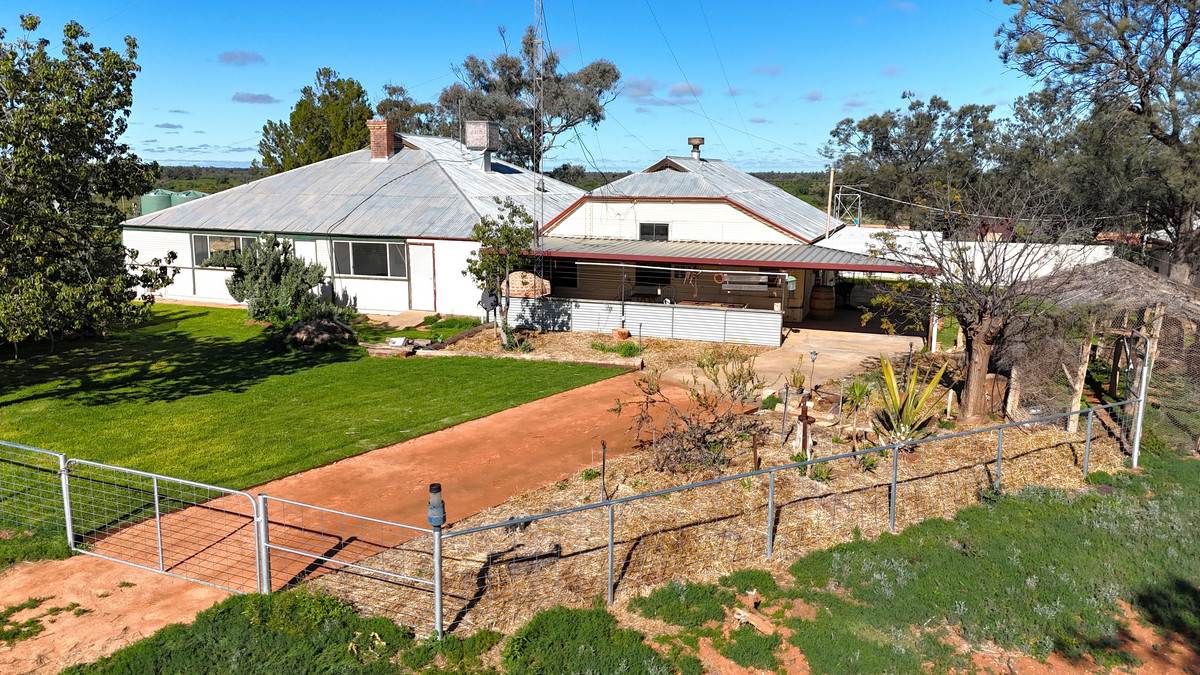 'Mazar Station' 6494 Netley Road, Broken Hill For Sale by Farmbuy.com - image 2