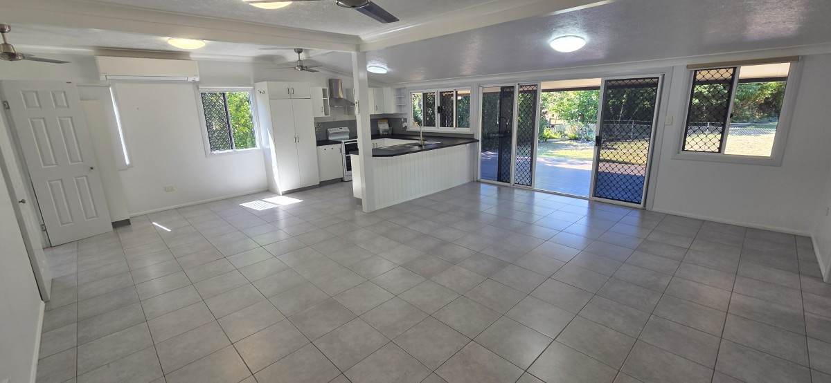 13 Mistletoe Street, Forrest Beach For Sale by Farmbuy.com - image 5