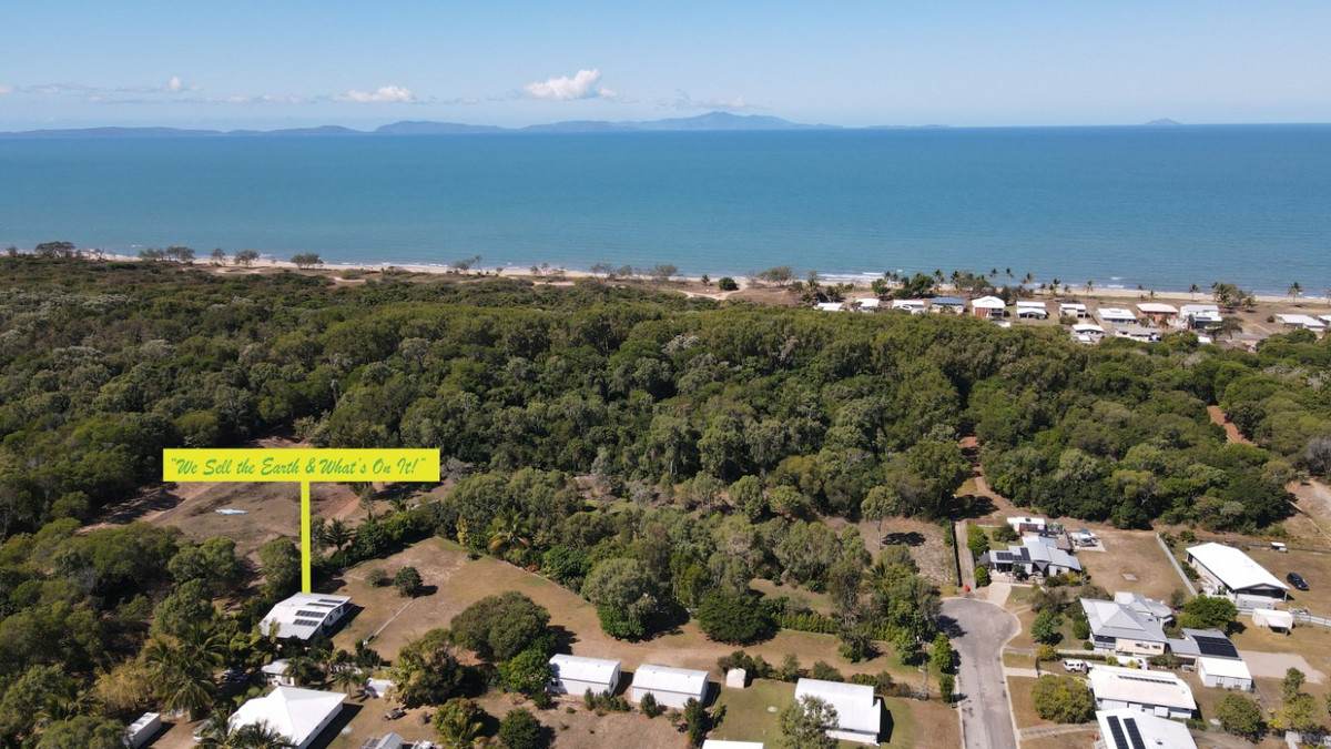 13 Mistletoe Street, Forrest Beach For Sale by Farmbuy.com - image 20