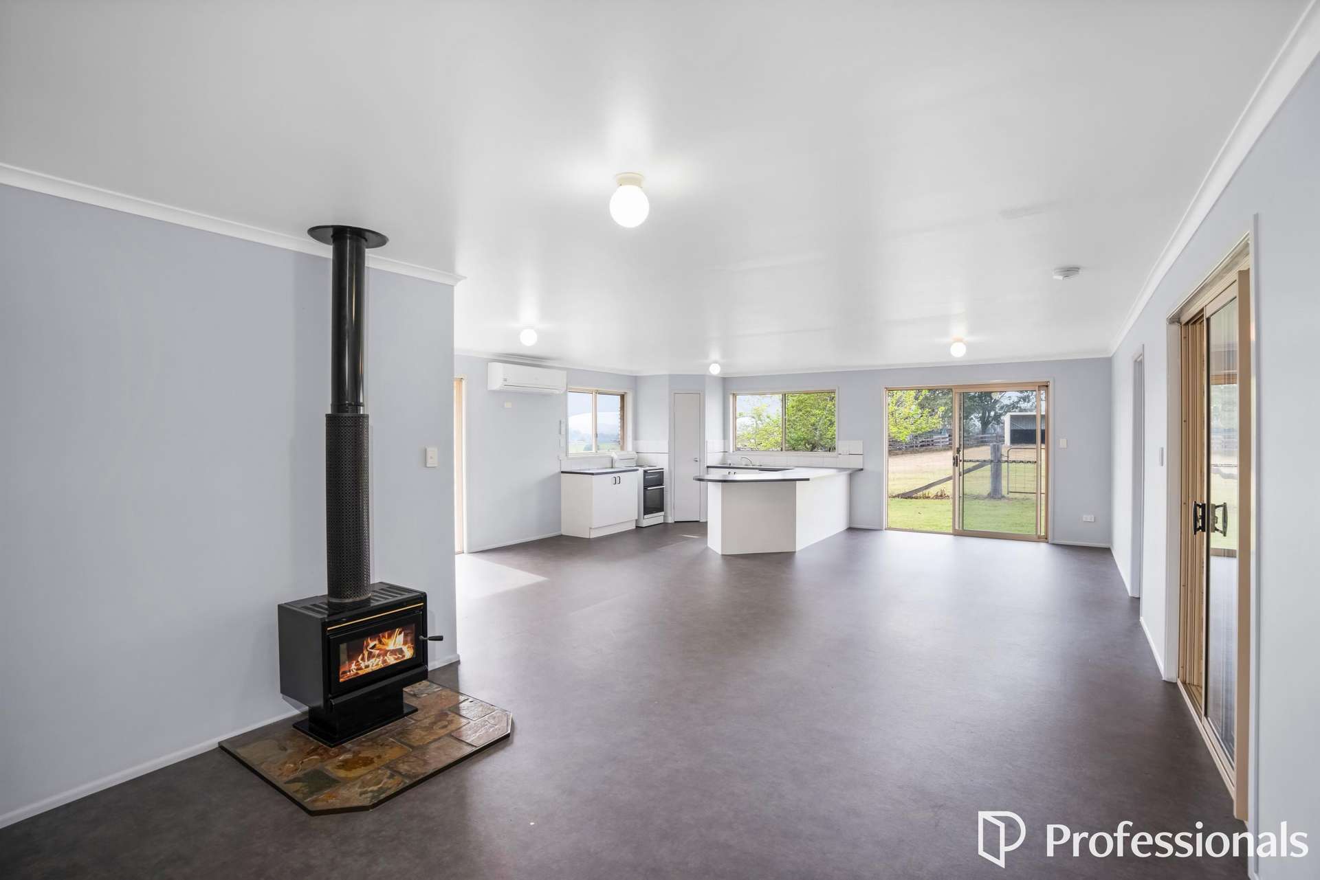 165 Lagoon Pocket Road, Lagoon Pocket For Sale by Farmbuy.com - image 8