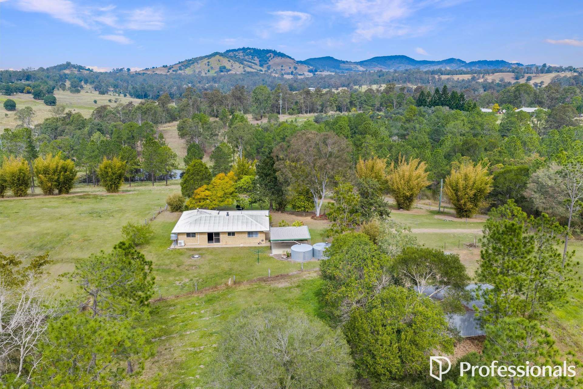 165 Lagoon Pocket Road, Lagoon Pocket For Sale by Farmbuy.com - image 3