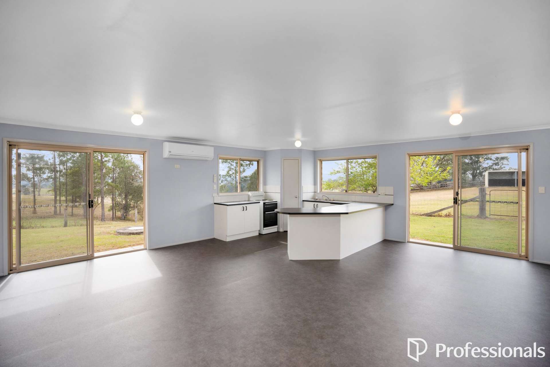 165 Lagoon Pocket Road, Lagoon Pocket For Sale by Farmbuy.com - image 9
