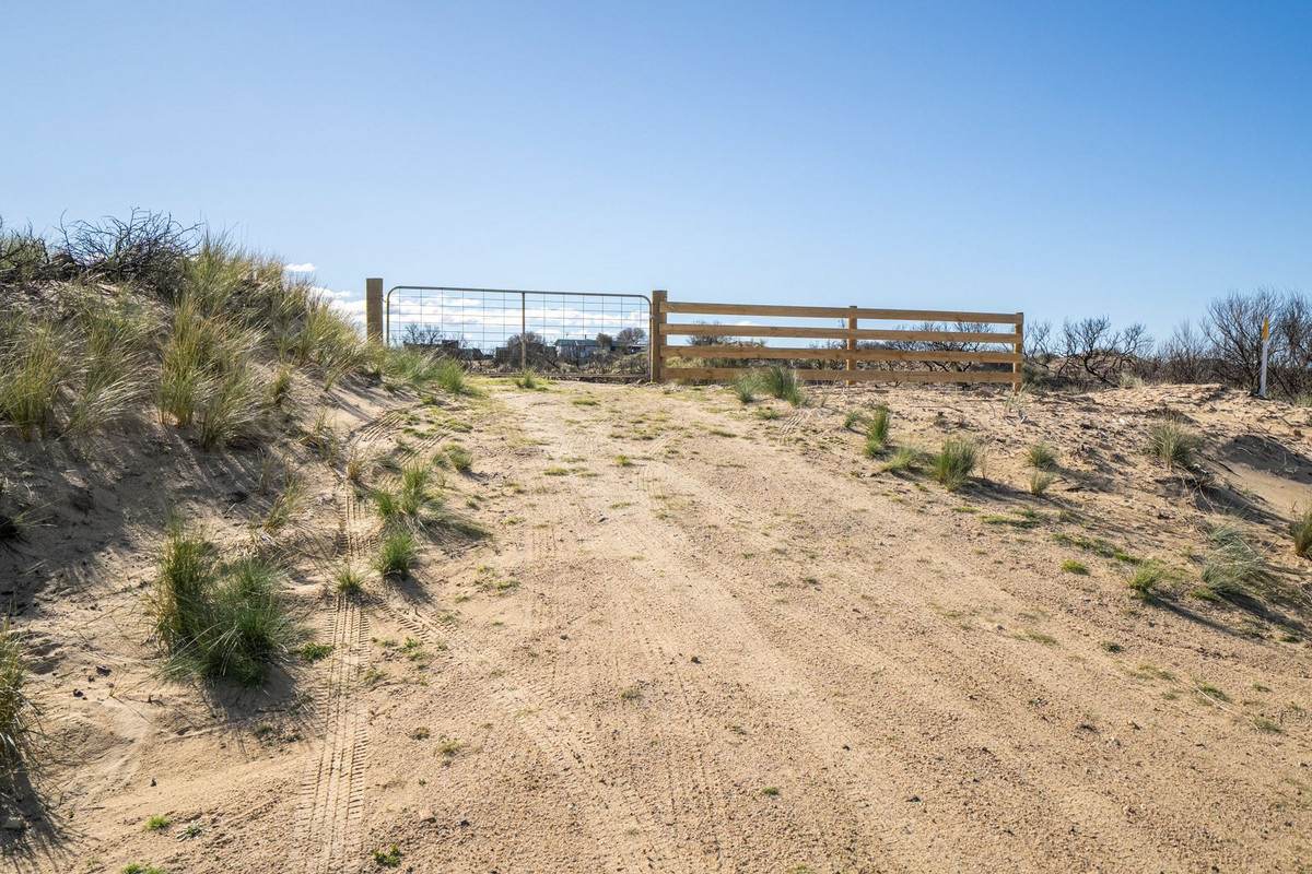 711 Dolphin Sands Road, Dolphin Sands For Sale by Farmbuy.com - image 5