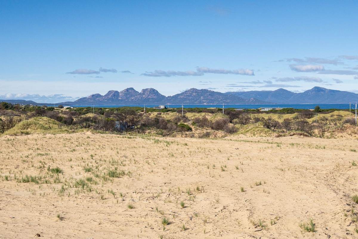 711 Dolphin Sands Road, Dolphin Sands For Sale by Farmbuy.com - image 15