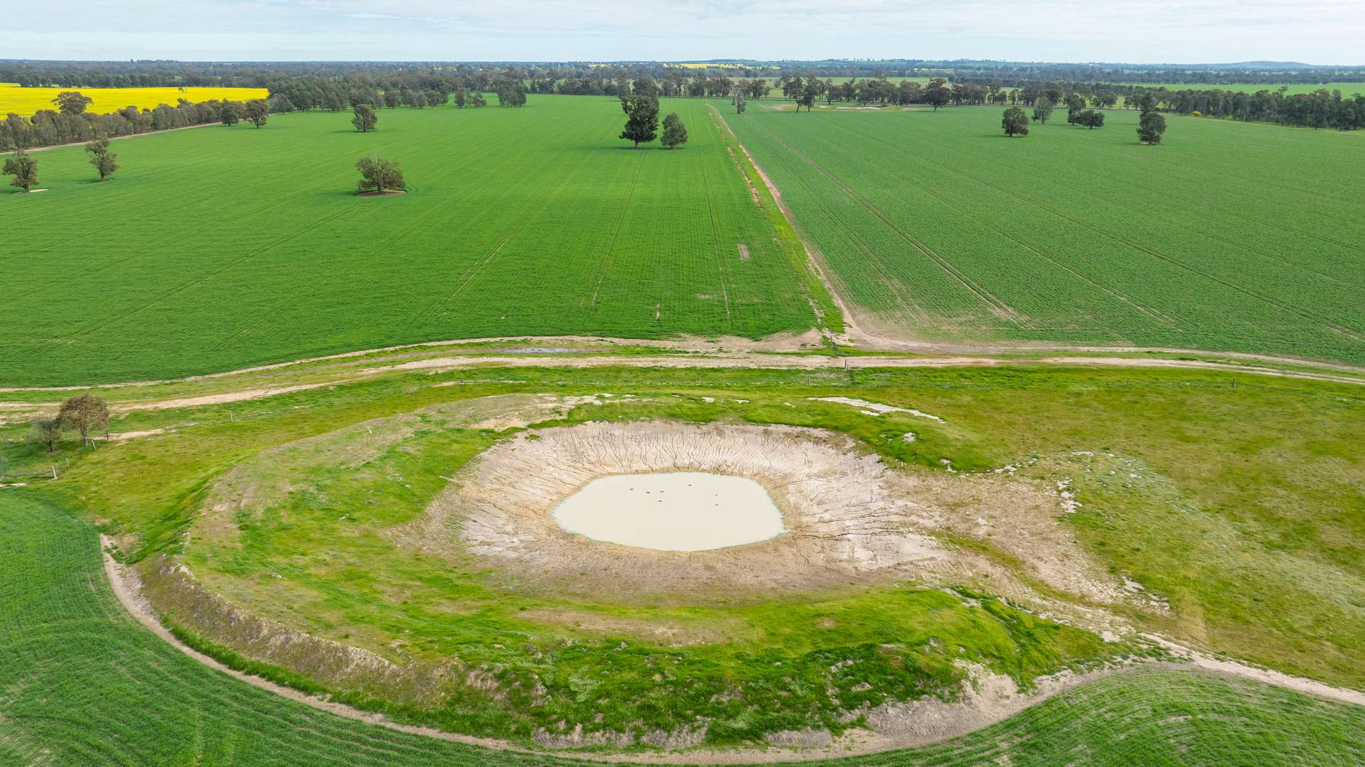 204 Flaxvale Road, Goombargana For Sale by Farmbuy.com - image 13