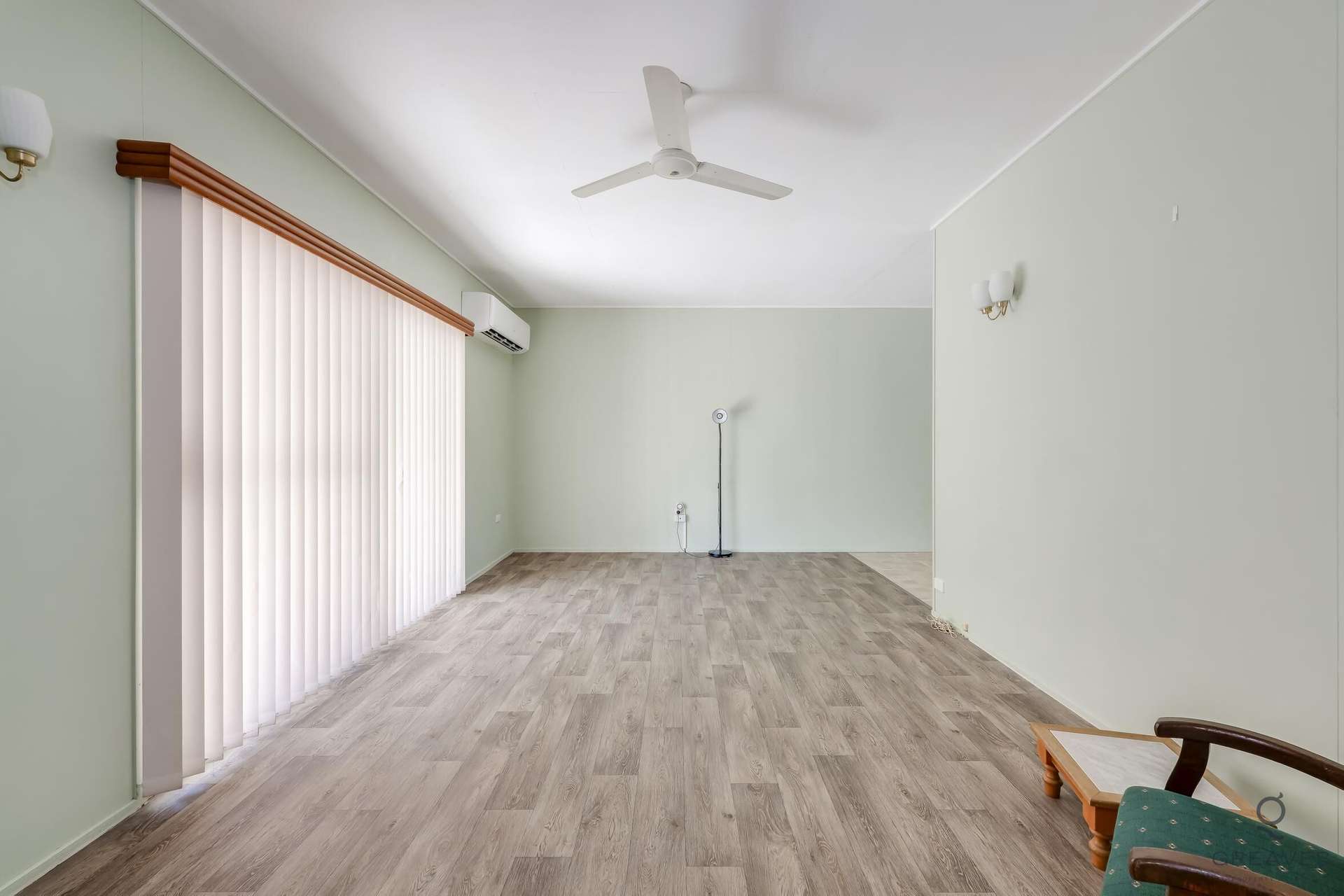 2 Low Street, Kensington For Sale by Farmbuy.com - image 6
