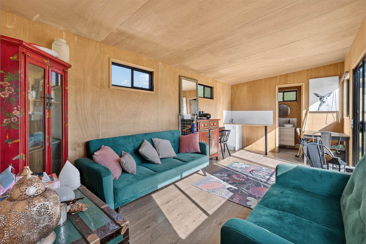43 Butler Street, Seaton For Sale by Farmbuy.com - image 6