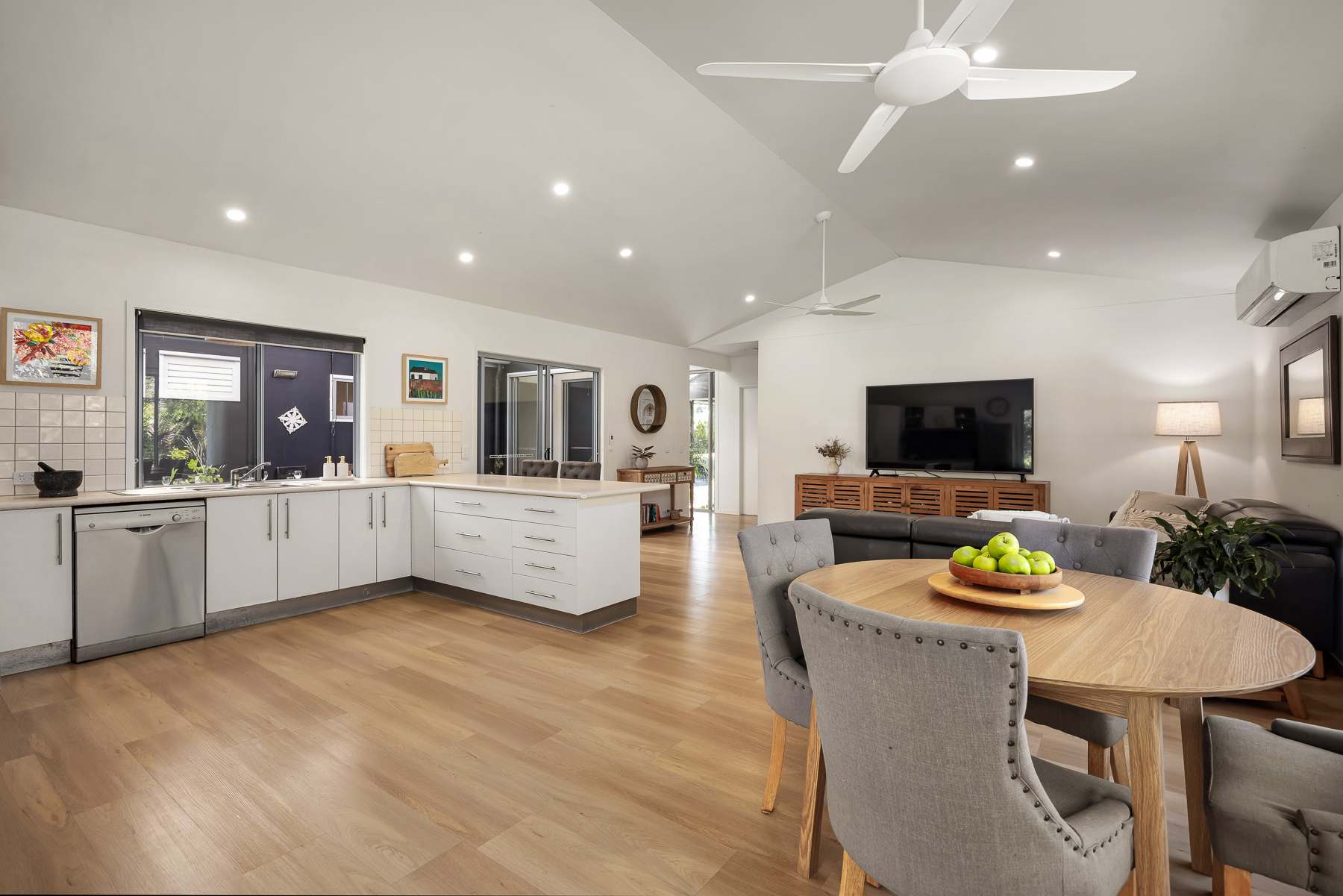 27 Limetree Lane, Pomona For Sale by Farmbuy.com - image 7
