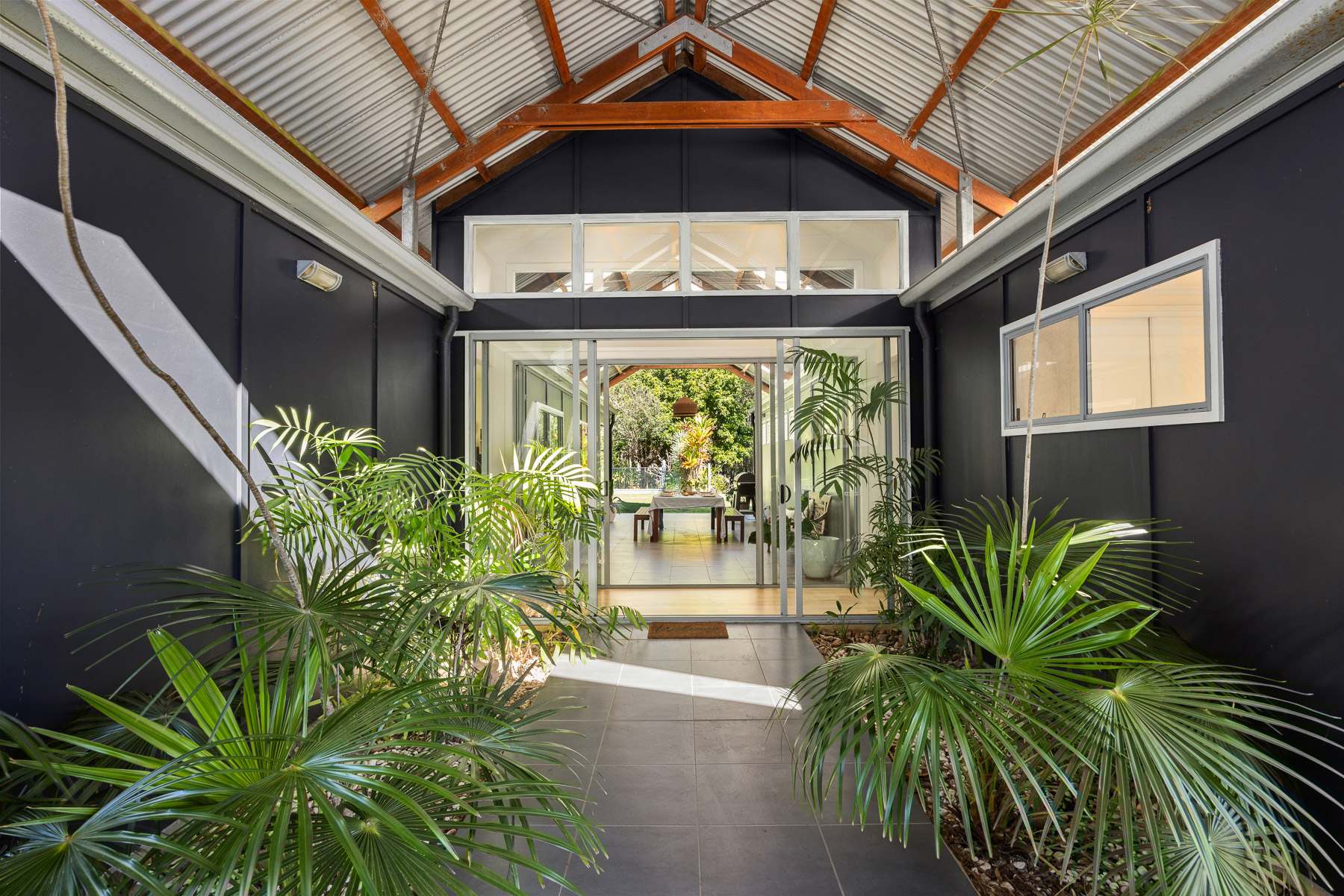 27 Limetree Lane, Pomona For Sale by Farmbuy.com - image 2