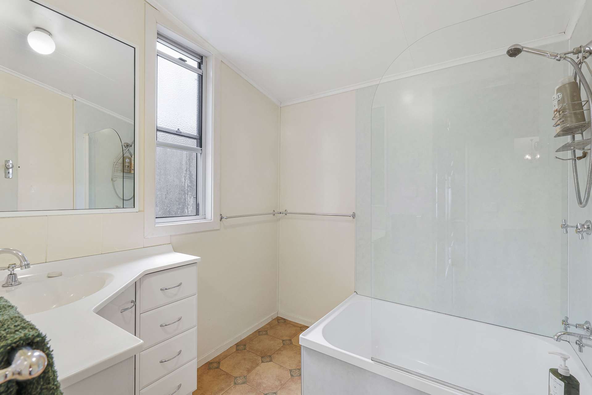 213 Kings Hill Road, Highgrove For Sale by Farmbuy.com - image 17