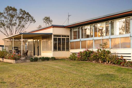 Farm For Sale - QLD - East Greenmount - 4359 - Acreage, vast shedding, water security & equestrian lifestyle! 