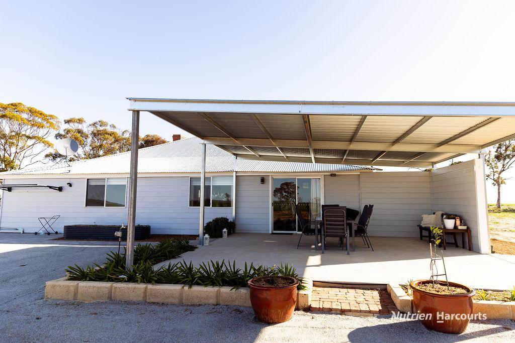 1415 Knungajin-Merredin Road, Nukarni For Sale by Farmbuy.com - image 22